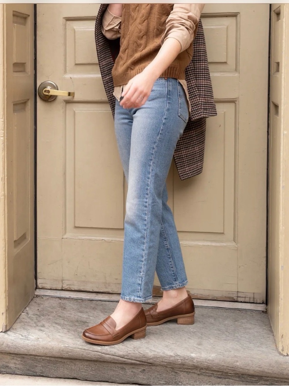 DANSKO DANICA TAN CHUNKY WATERPROOF LOAFER SIZE 39